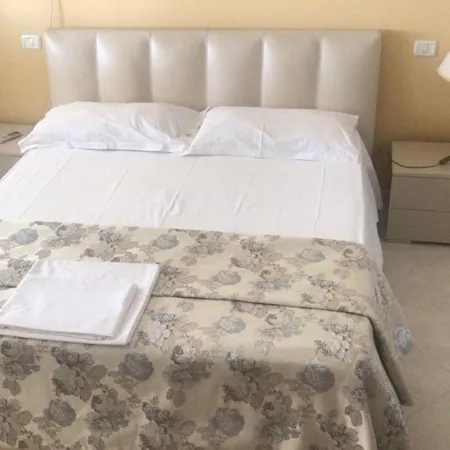 Gold Apartment